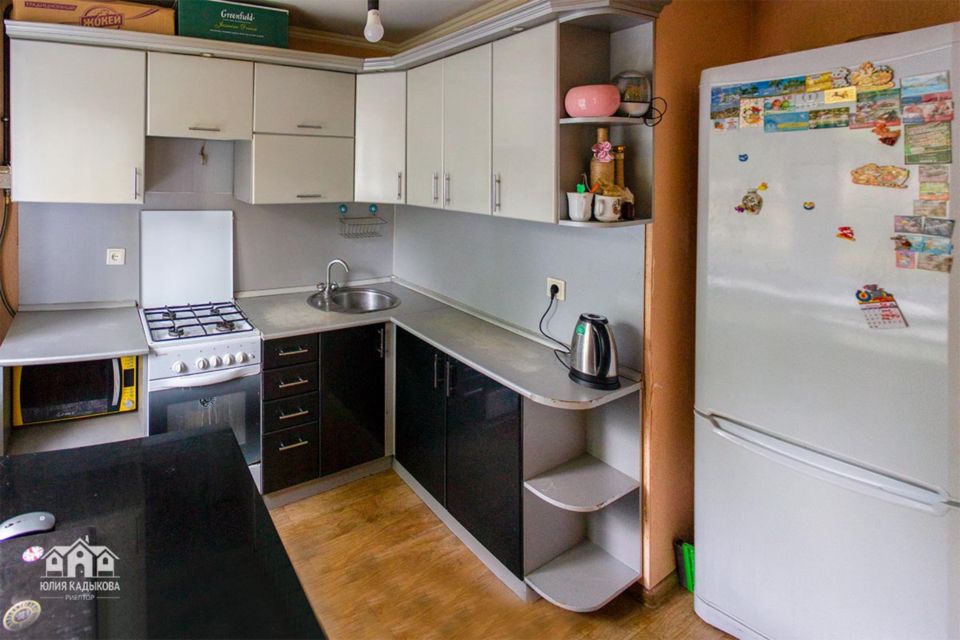Продаётся 3-комнатная квартира, 57.2 м²