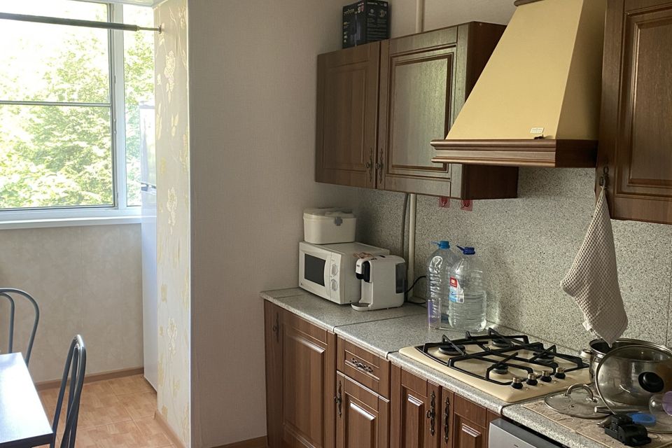 Продаётся 3-комнатная квартира, 56.7 м²