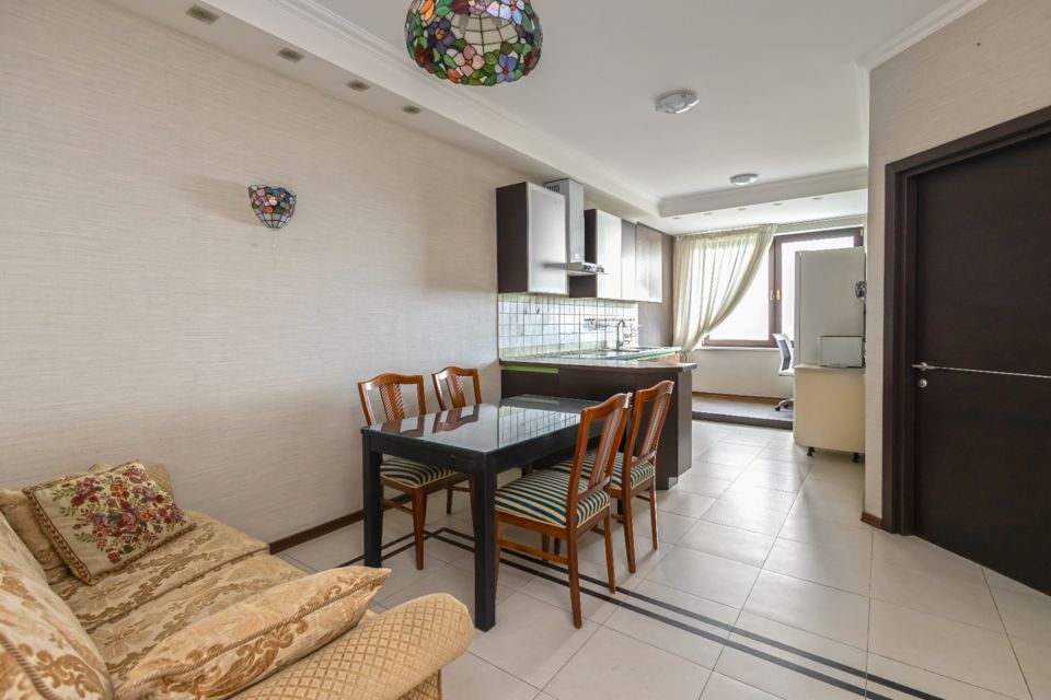 Продаётся 2-комнатная квартира, 62 м²