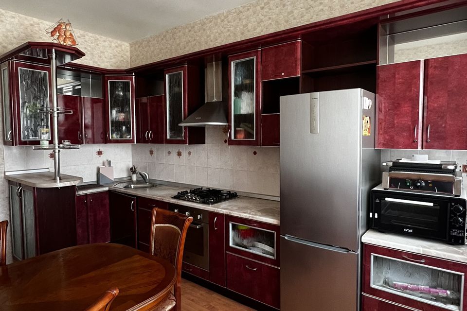 Продаётся 3-комнатная квартира, 89.6 м²