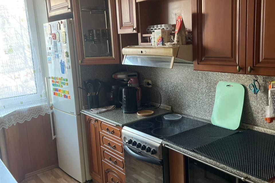 Продаётся 3-комнатная квартира, 63.7 м²