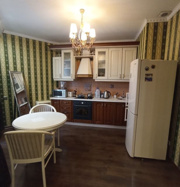 Продаётся 1-комнатная квартира, 37.5 м²