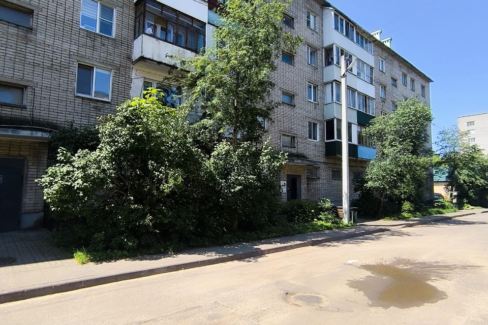 Продаётся 3-комнатная квартира, 60.7 м²