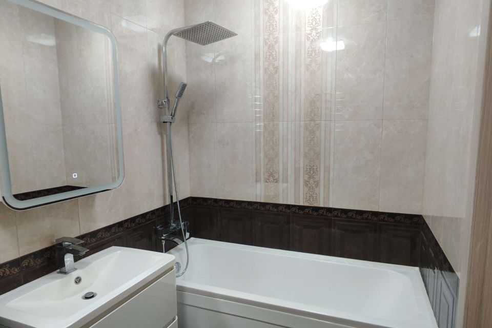 Сдаётся 2-комнатная квартира, 59 м²