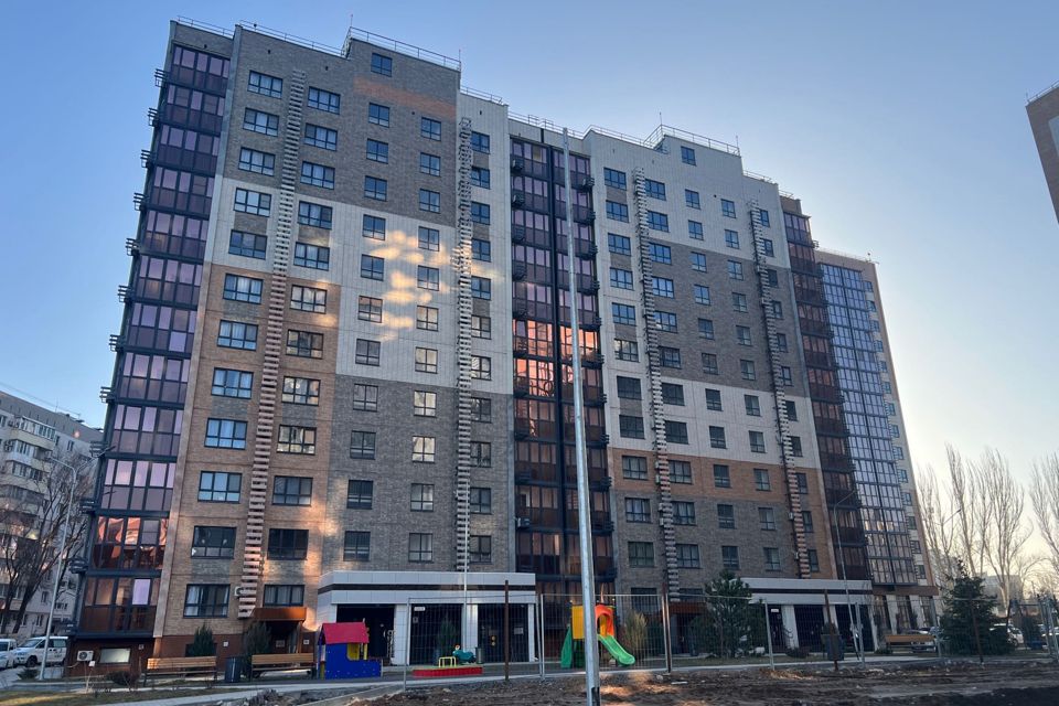Продаётся 2-комнатная квартира, 62.8 м²