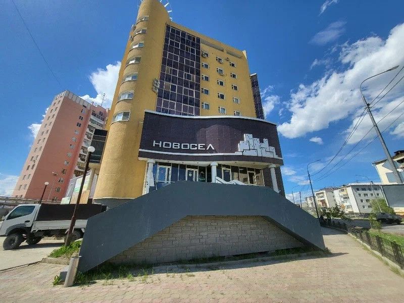 Продаётся 3-комнатная квартира, 122.4 м²