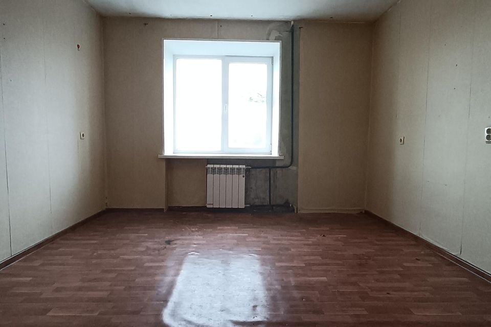 Продаётся комната в 4-комн. квартире, 13 м²