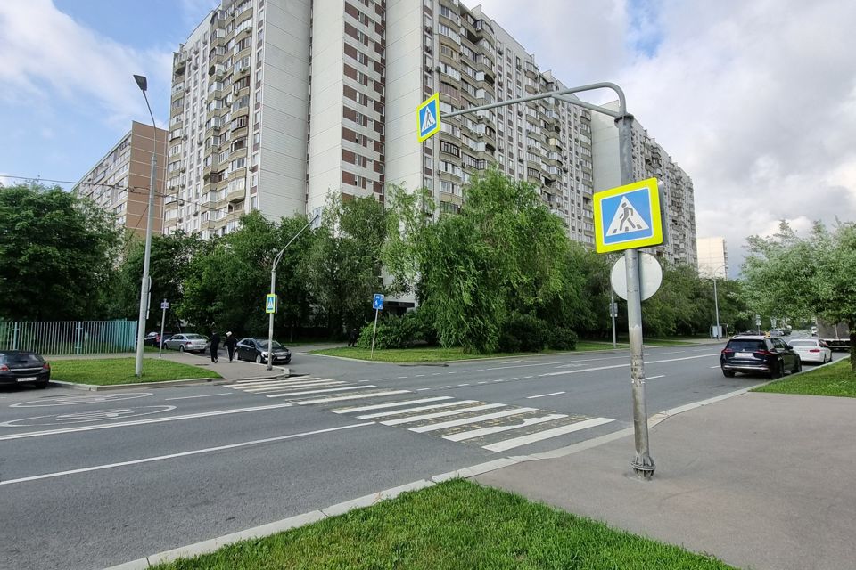 Продаётся 3-комнатная квартира, 74.8 м²