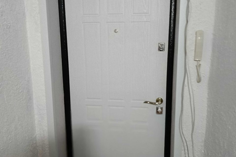 Продаётся 3-комнатная квартира, 67.9 м²