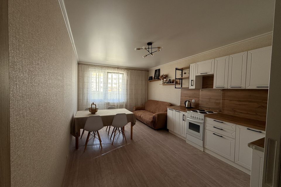 Сдаётся 2-комнатная квартира, 67.46 м²