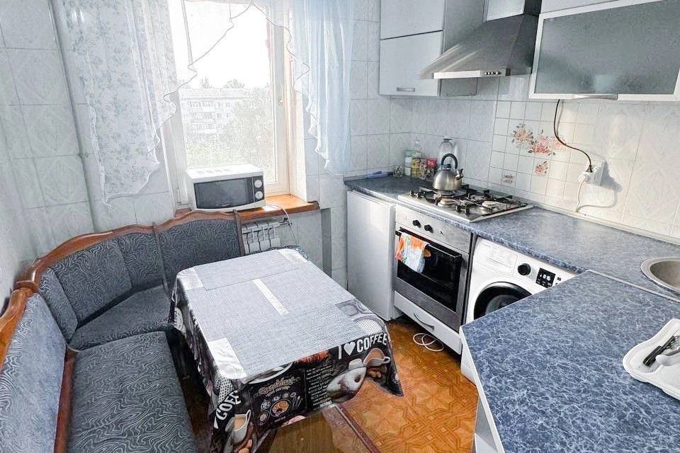 Продаётся 2-комнатная квартира, 42.5 м²