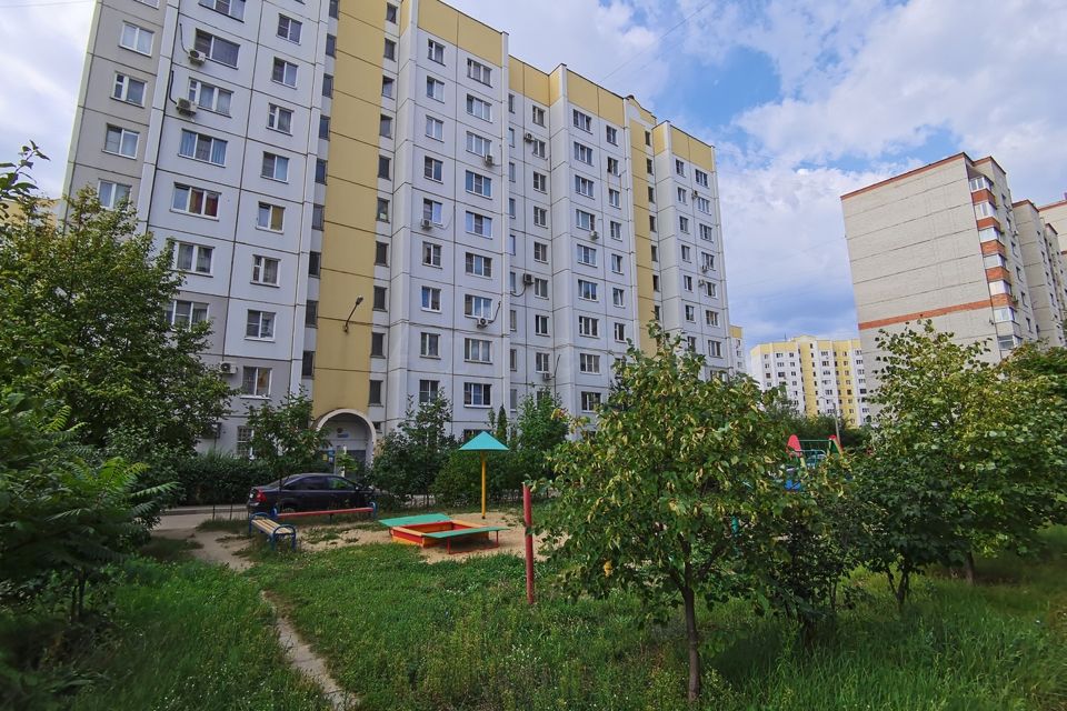 Продаётся 3-комнатная квартира, 67.5 м²