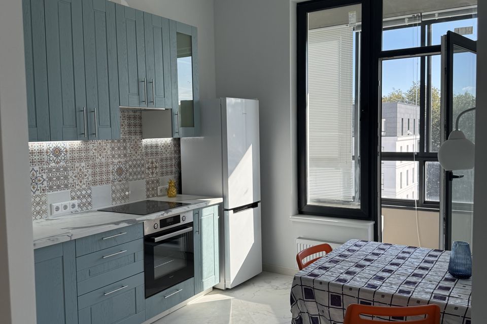 Продаётся 1-комнатная квартира, 41.2 м²