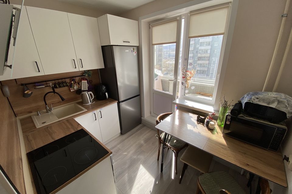 Продаётся 1-комнатная квартира, 38 м²
