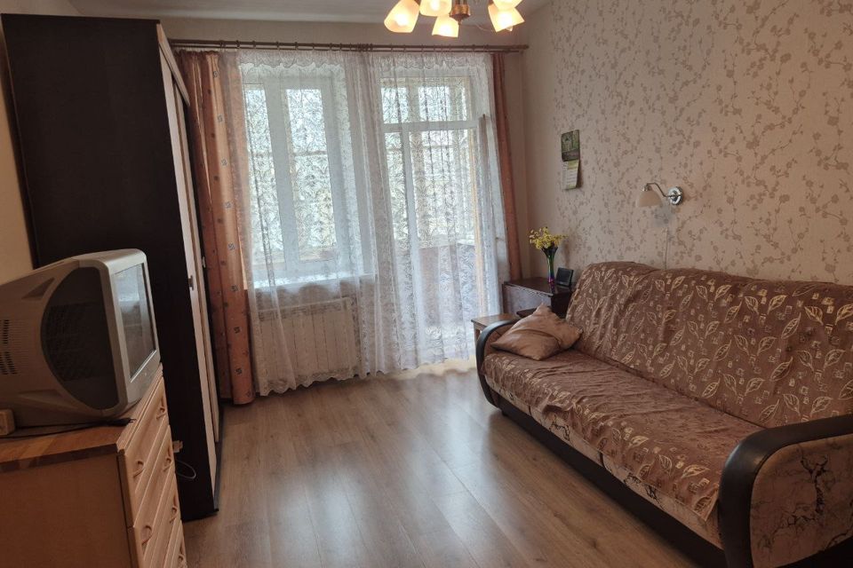 Продаётся 1-комнатная квартира, 35.4 м²