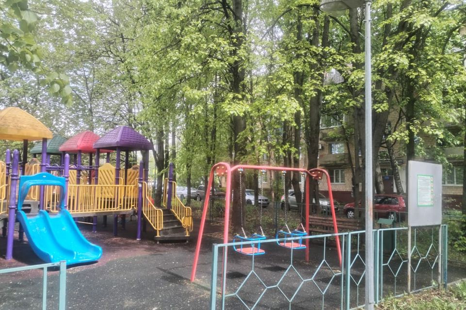 Продаётся 2-комнатная квартира, 43.2 м²