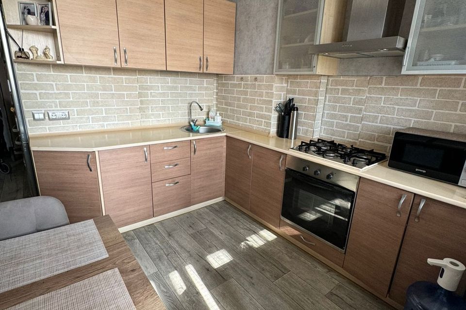 Продаётся 1-комнатная квартира, 41.5 м²
