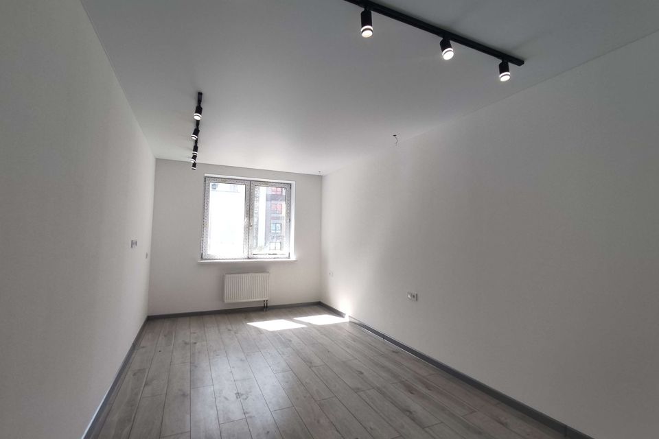 Продаётся 2-комнатная квартира, 63.8 м²