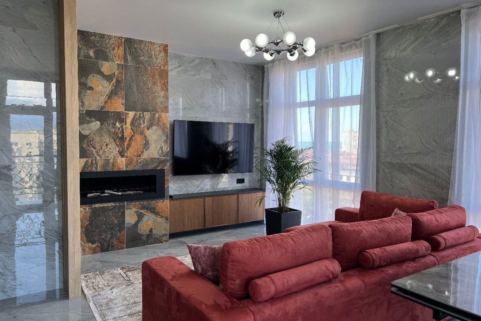 Продаётся 2-комнатная квартира, 110 м²