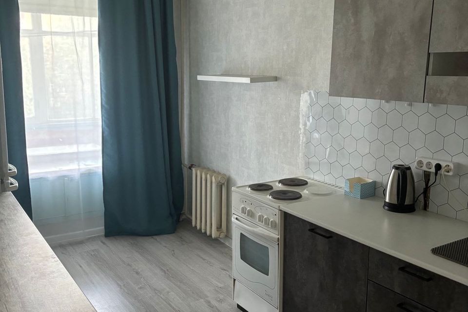 Продаётся 1-комнатная квартира, 38 м²