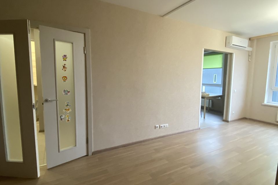 Продаётся 1-комнатная квартира, 46.9 м²