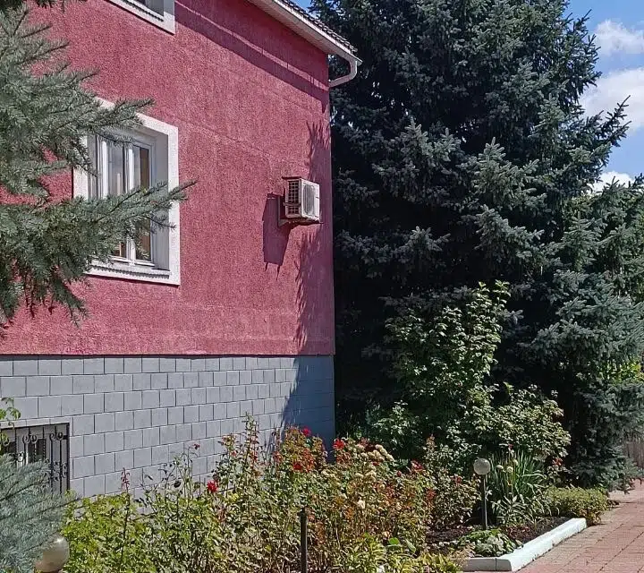 Продаётся 3-этажный дом, 316 м²