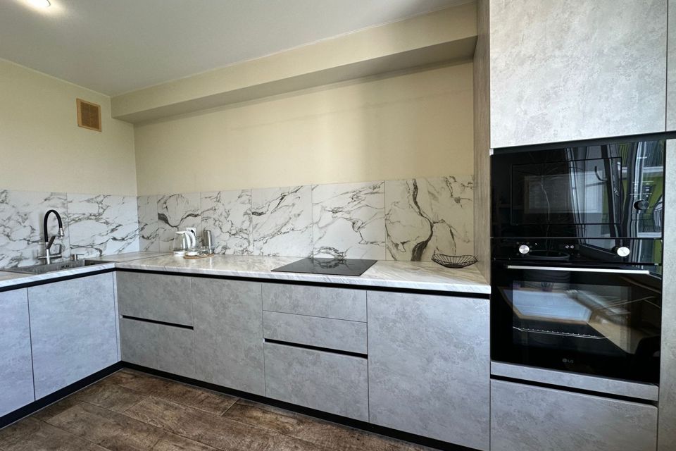 Продаётся 2-комнатная квартира, 64 м²