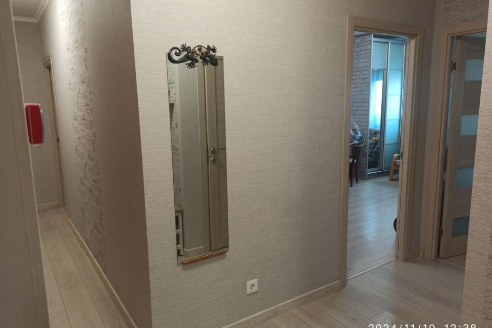 Продаётся 2-комнатная квартира, 65.3 м²