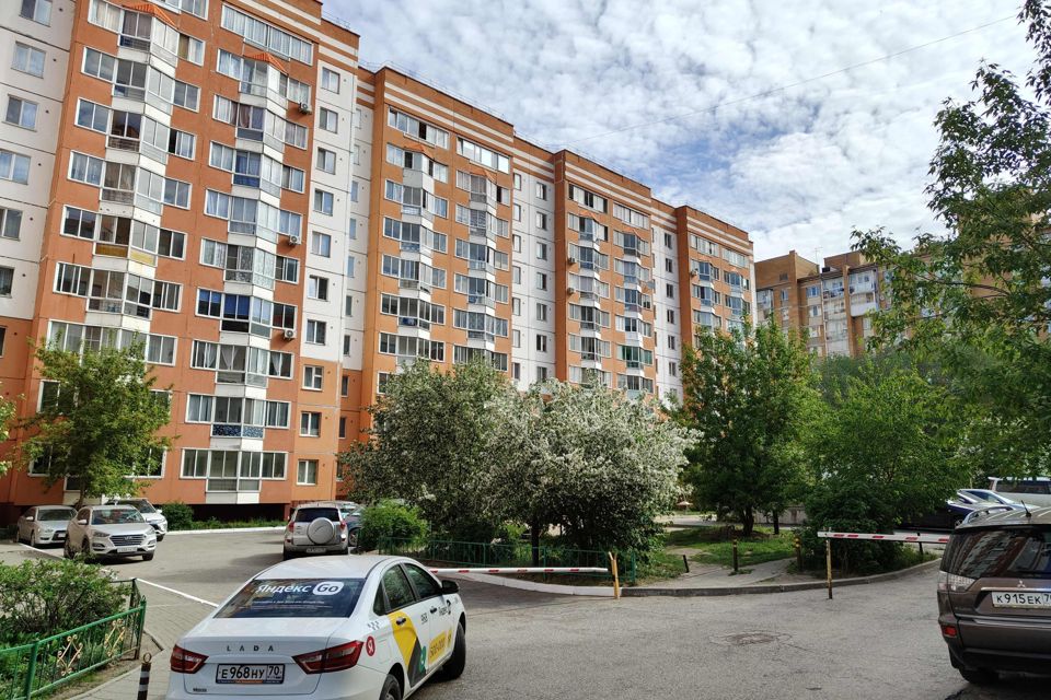 Продаётся 2-комнатная квартира, 63 м²