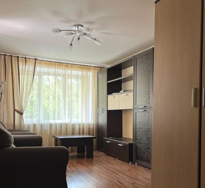 Продаётся 1-комнатная квартира, 41 м²