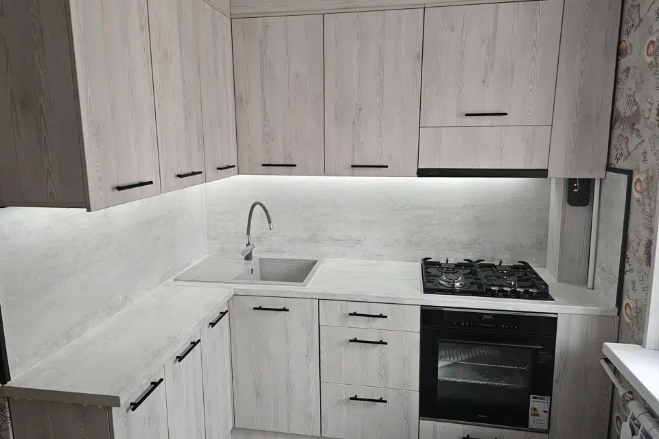 Продаётся 1-комнатная квартира, 34 м²