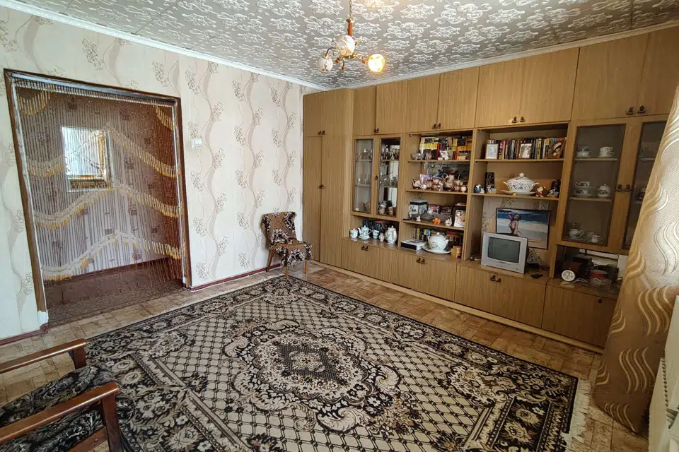 Продаётся 4-комнатная квартира, 85 м²