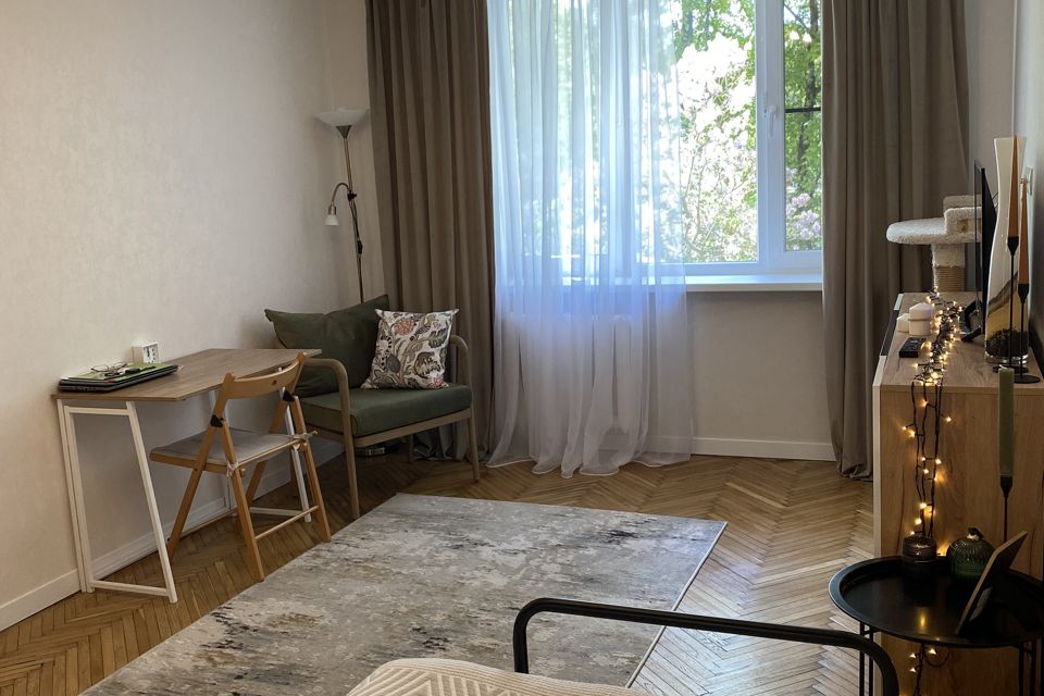 Продаётся 1-комнатная квартира, 32 м²