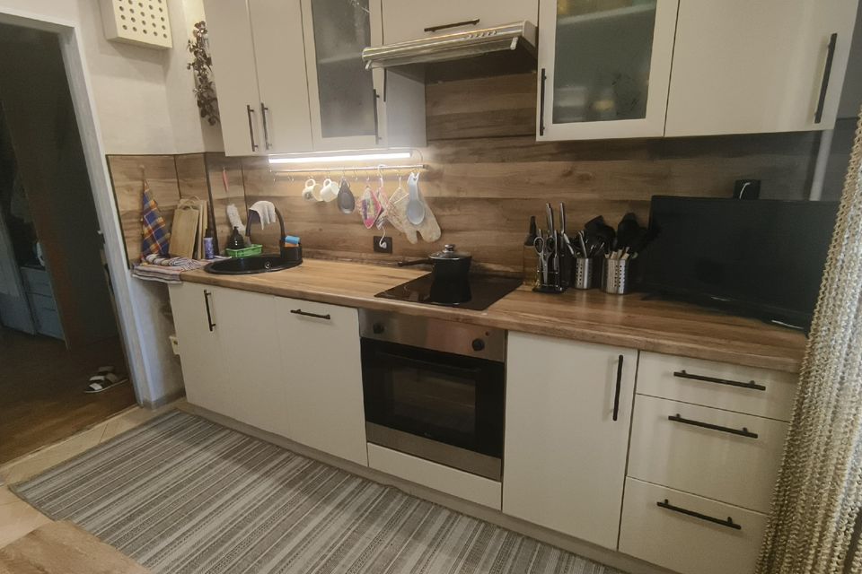 Продаётся 2-комнатная квартира, 42 м²