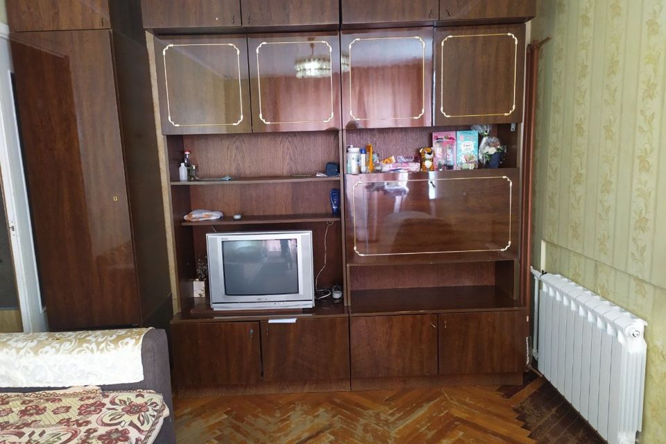 Продаётся 2-комнатная квартира, 49.6 м²
