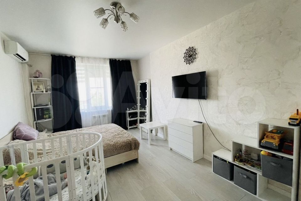 Продаётся 1-комнатная квартира, 37.5 м²