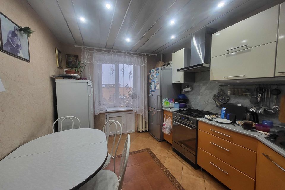 Продаётся 3-комнатная квартира, 63 м²