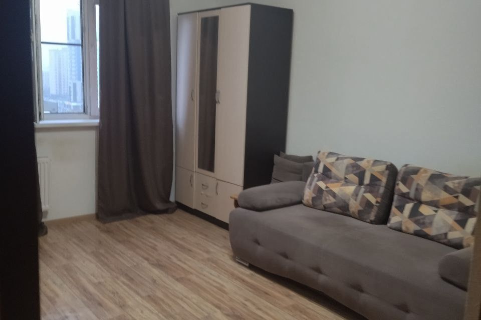 Продаётся 1-комнатная квартира, 35.4 м²
