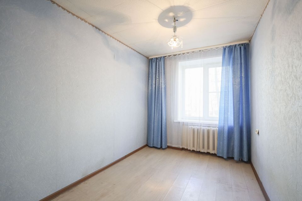 Продаётся 3-комнатная квартира, 55.7 м²