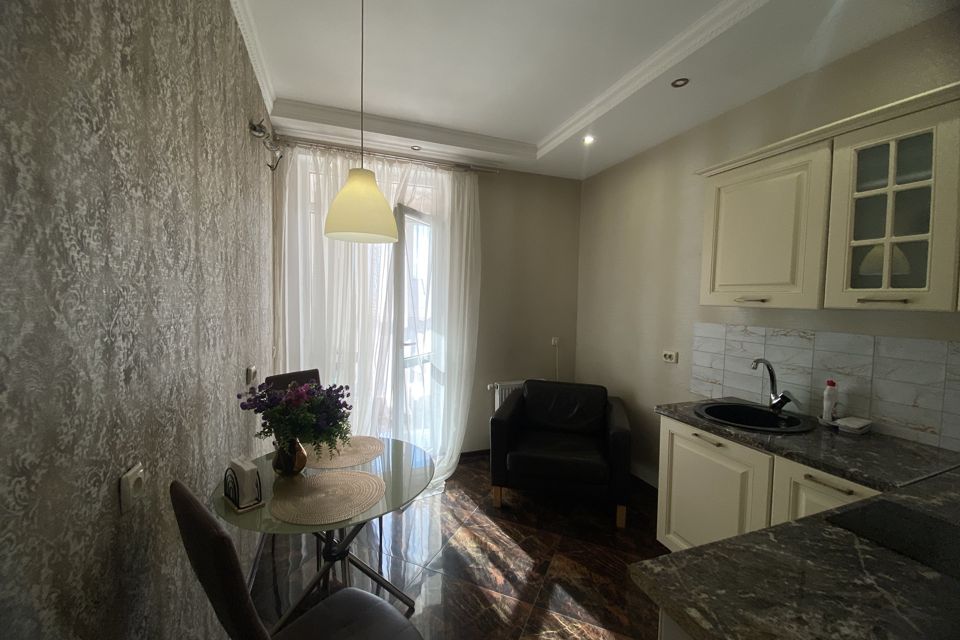 Продаётся 1-комнатная квартира, 40 м²