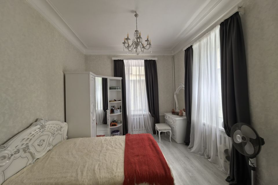 Продаётся 3-комнатная квартира, 75.3 м²