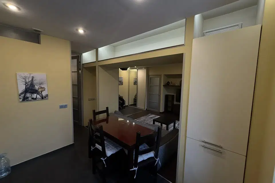 Продаётся 2-комнатная квартира, 56 м²