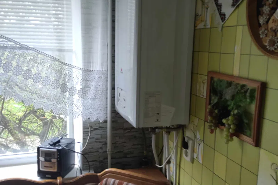 Продаётся 3-комнатная квартира, 69.7 м²
