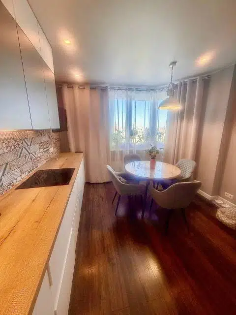 Продаётся 3-комнатная квартира, 76.3 м²