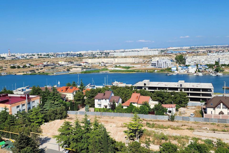 Продаётся 2-комнатная квартира, 62 м²