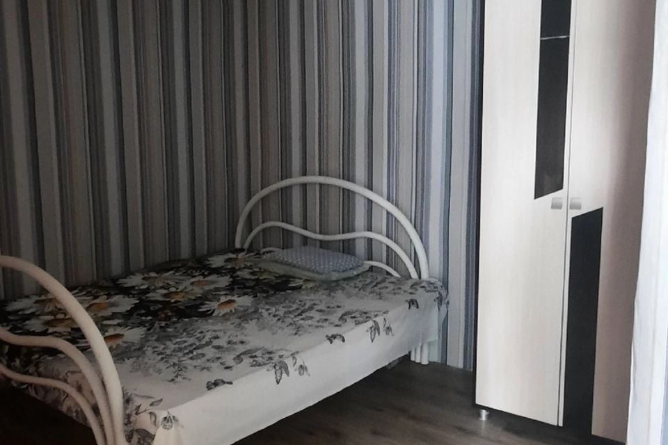 Сдаётся 1-комнатная квартира, 35 м²