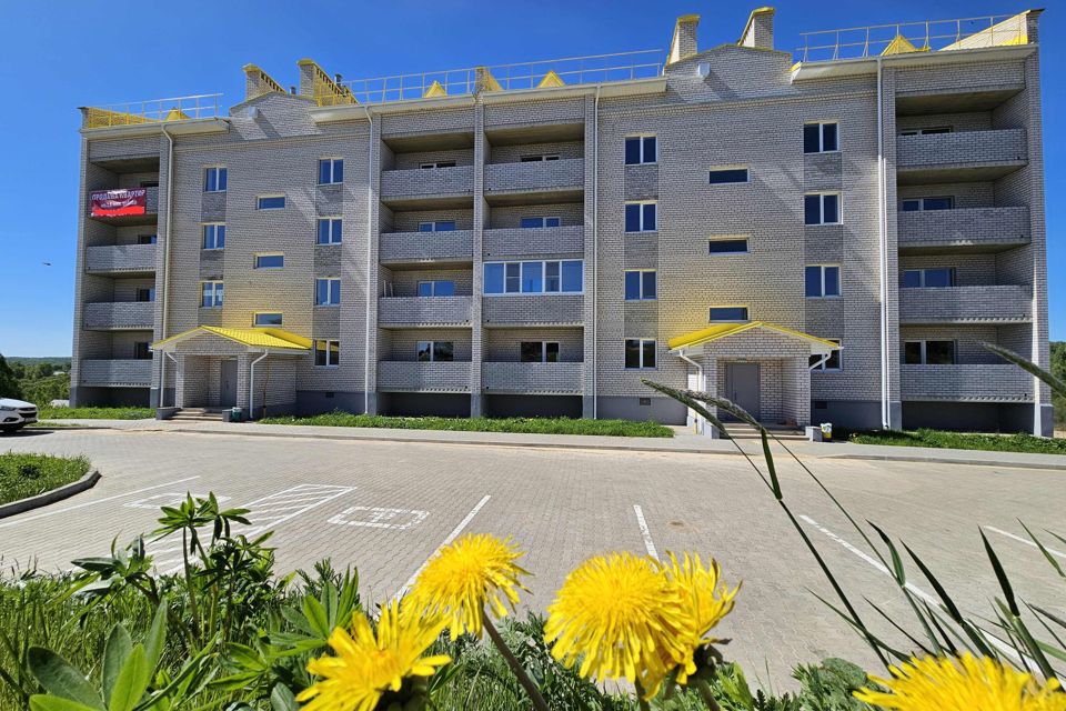 Продаётся 2-комнатная квартира, 67.3 м²