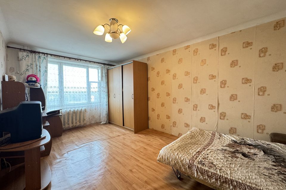 Продаётся 1-комнатная квартира, 35.2 м²
