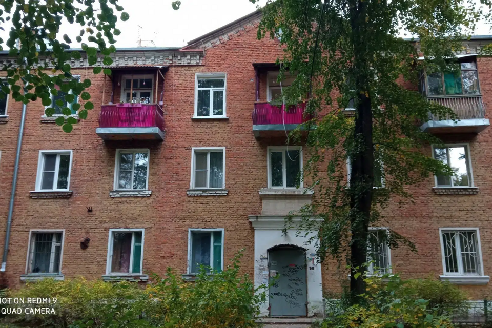 Продаётся 3-комнатная квартира, 64.4 м²