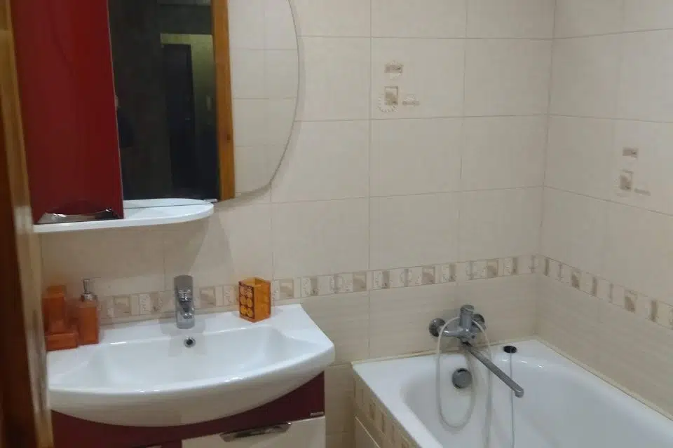 Продаётся 3-комнатная квартира, 77.1 м²